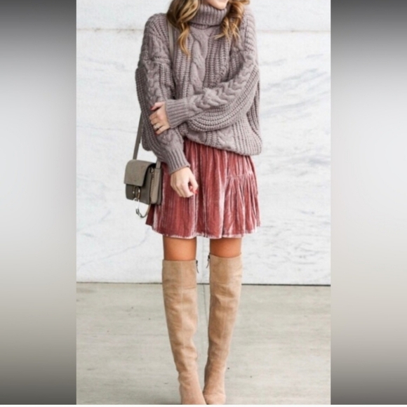 NWOT Madewell Sunset Velvet Mini Skirt in Rose SIZE 0 - Picture 4 of 11